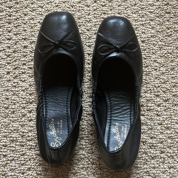 Seychelles Breathless Flat - Picture 3 of 3